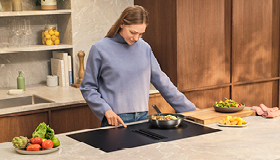 Bij aankoop van minstens 4 Electrolux inbouwtoestellen kookpotten set cadeau twv 250 eur