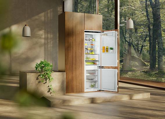 Frigocongelatore in ambiente lifestyle.